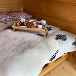 Nad Dolina 公寓
