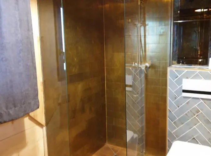 Nad Dolina דירה *